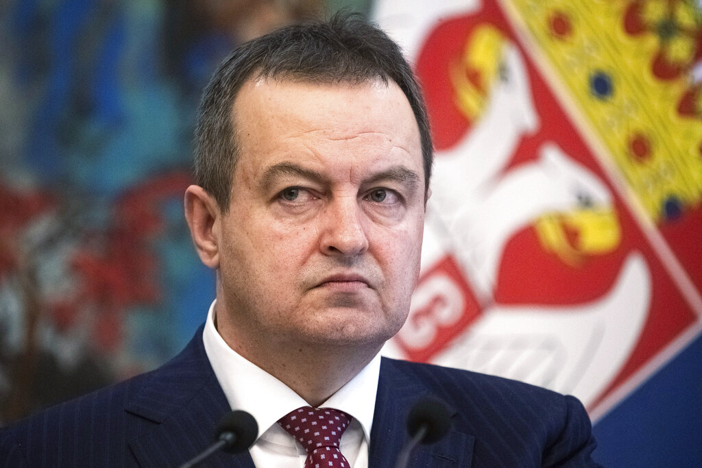 Dačić: Novi zakon o oružju donosi se zbog veće bezbjednosti