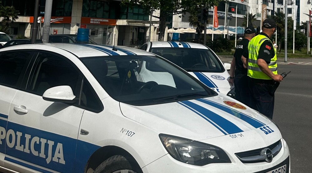 Budva: Pronađen kokain kod državljanina BiH, kazne zbog alkohola maloljetnicima