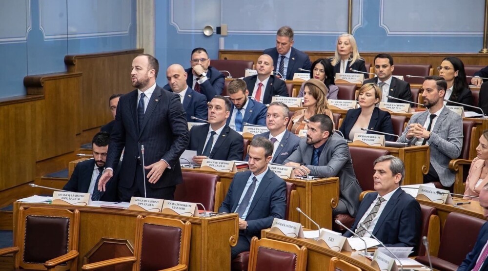 DPS Glavnog grada: Mujović od juče bivši gradonačelnik, ostavka pitanje morala