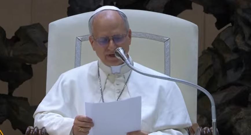 Papa izlazi iz bolnice, sjutra tradicionalno upućuje blagoslov