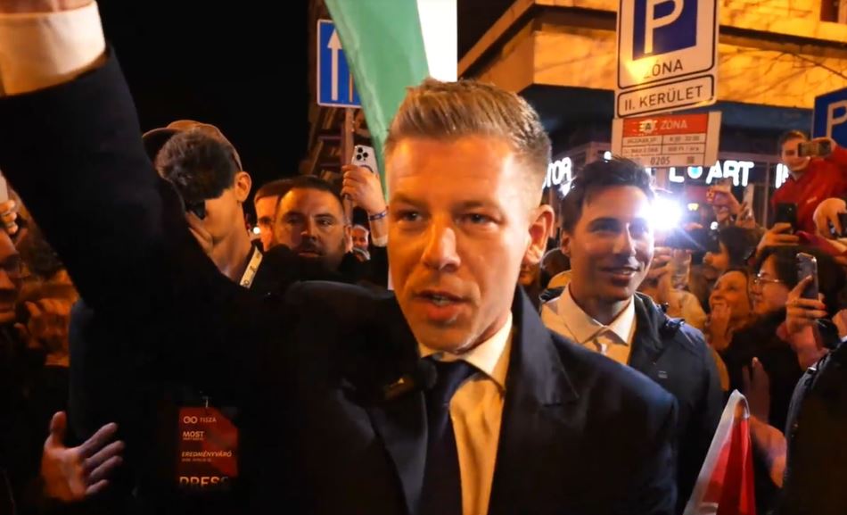 Mađar o protestima u Francuskoj: Zato mi zauzimamo najstroži stav prema migracijama