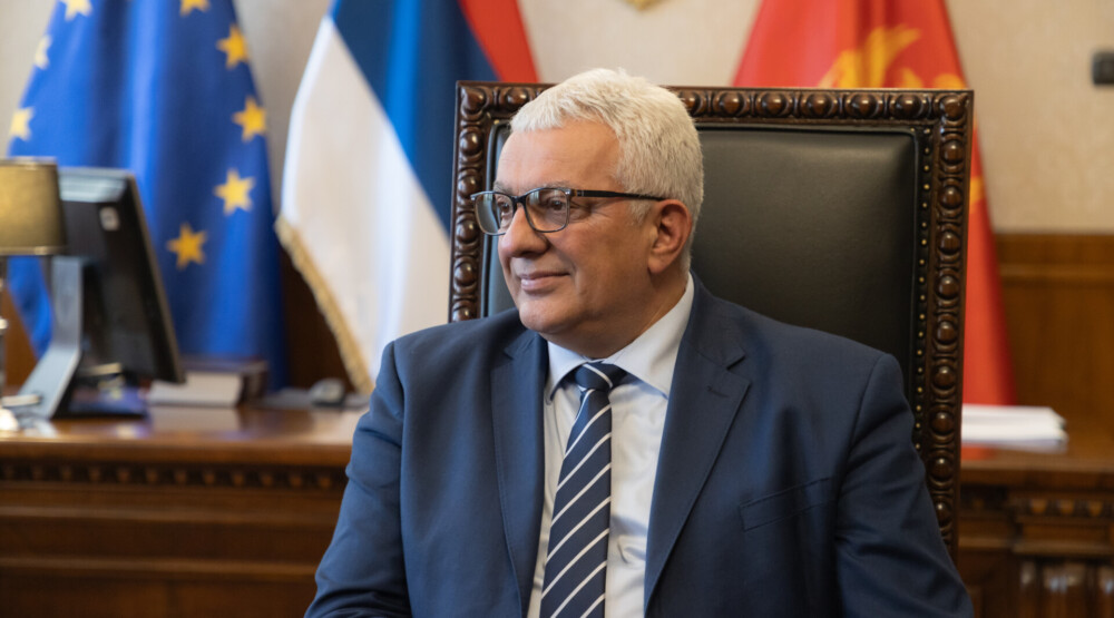 Mandić čestitao 13. jul: Antifašizam uvijek i svuda, totalitarizam nikada više