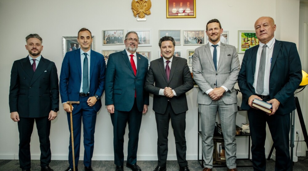 Abazović u razgovoru sa Kizom: SAD uz EU ostaju ključni spoljnopolitički partner Crne Gore