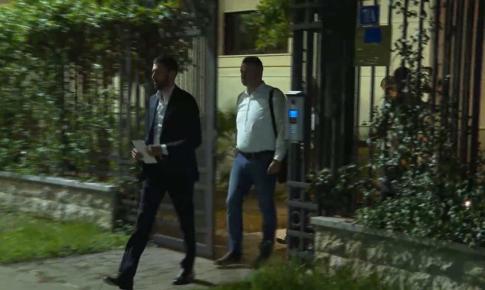 Formira se radna grupa za bezbjednost: Vlast i opozicija postigli dogovor nakon sastanka kod Satlera