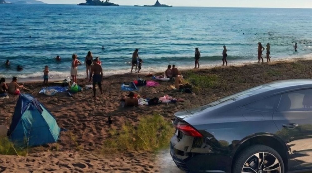 Kragujevčanima se pokvario auto, Cetinjanin im dao svoj, a njihov poslao na popravku u Podgoricu