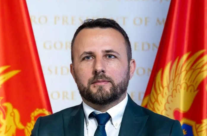 Lakić: Tvrdnje o ugroženosti nosilaca ključnih funkcija zahtijevaju hitno institucionalno postupanje
