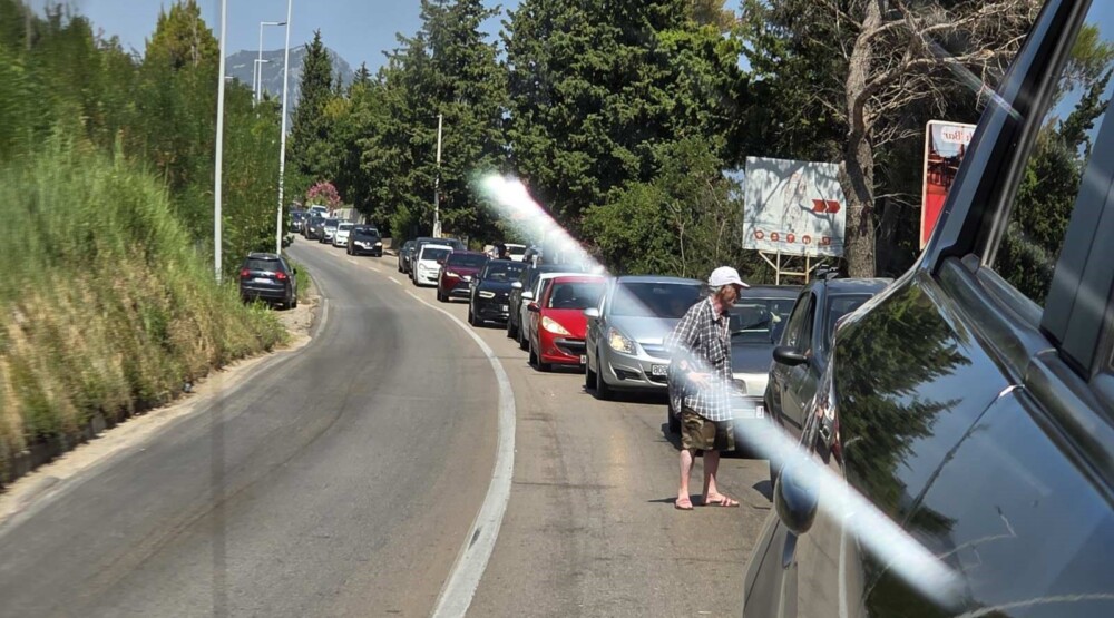Saobraćajna nezgoda u Baru: Motociklista oborio pješaka