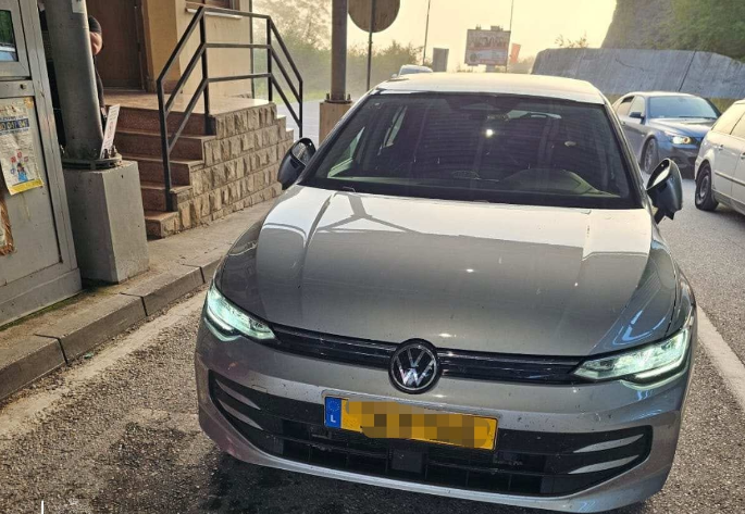 Na Šćepan Polju oduzet automobil koji potražuje Interpol Brisel