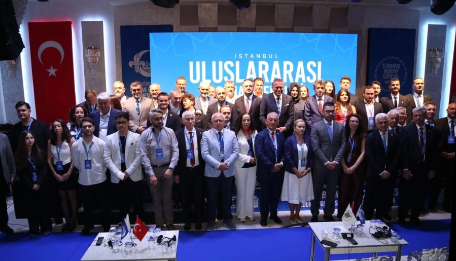 Mustafić u Istanbulu: Mladi ljudi su oslonac i budućnost naroda