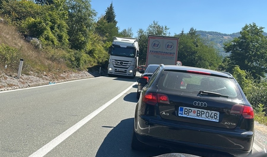 Udes kod Trebaljeva, poginula jedna osoba