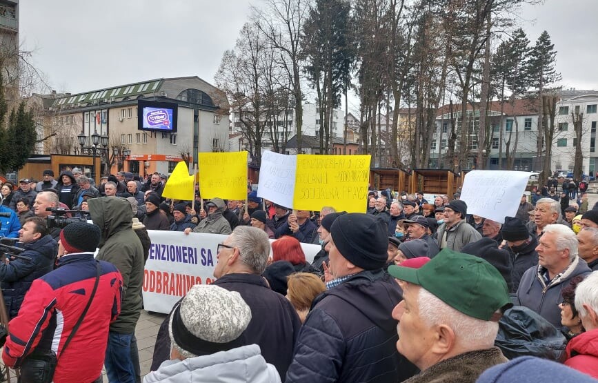 Pokret penzionera Spajiću: Nećemo dozvoliti da budemo građani drugog reda