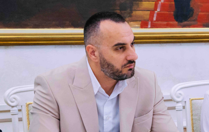 Stijepović: Demokrate predlažu još jedan slobodan dan mjesečno za zaposlene, počeli razgovori sa sindikatima