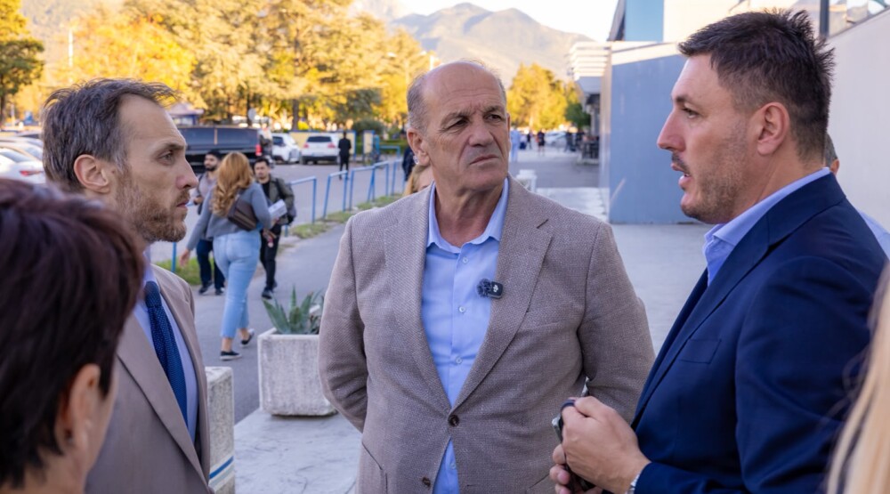 Zečević: Ne smijemo dozvoliti da i narednog ljeta budemo svjedoci prizora otežanog funkcionisanja Aerodroma Tivat
